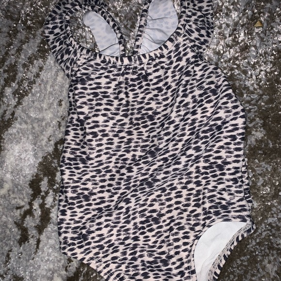 BAby GAP one piece bathing suit -0/6 months - Picture 3 of 6